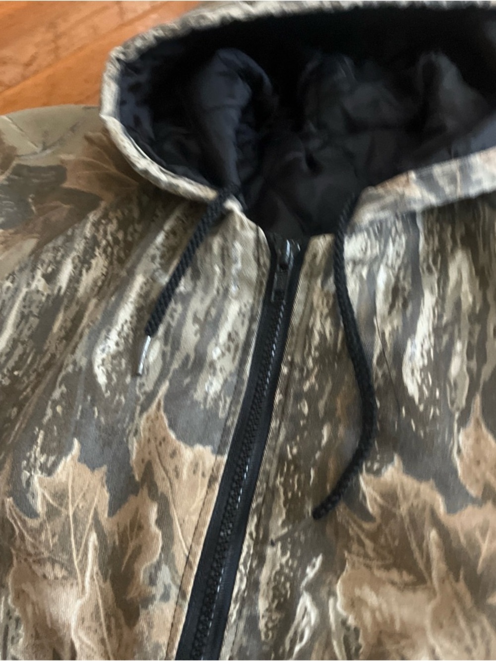 Vintage Camo Jacket Lined Hooded Size Large Cargo Pockets